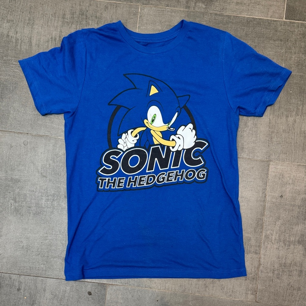 Sonic the Hedgehog Graphic Tee